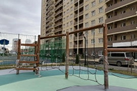Трёхкомнатная рядом трамвай!!!