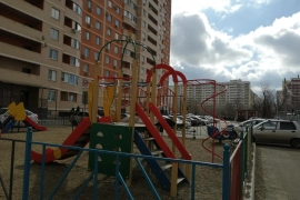 2-к. квартира возле школы