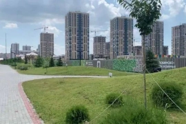 Продам трехкомнатную квартиру 