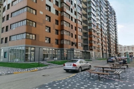 Двухкомнатная, дом на сдаче!!