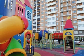 Двухкомнатная на две стороны.