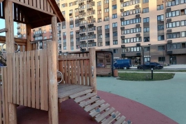 Трёхкомнатная с большой кухней